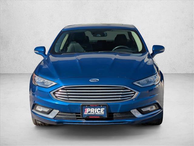 Used 2017 Ford Fusion Titanium image 2