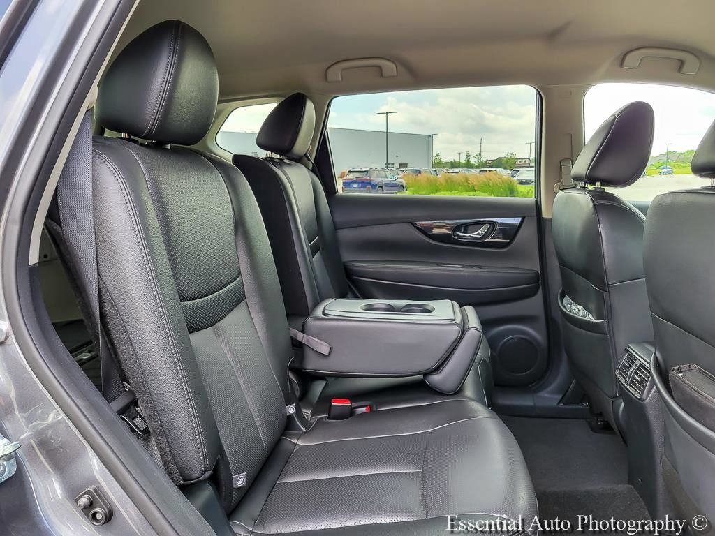 Used 2018 Nissan Rogue SL AWD/4WD image 29