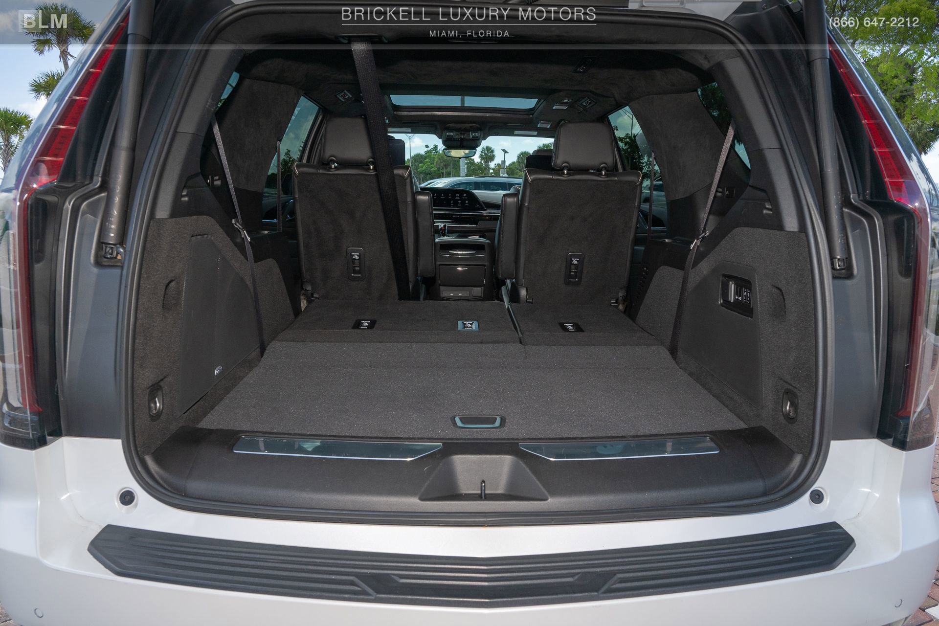 Used 2023 Cadillac Escalade V image 13