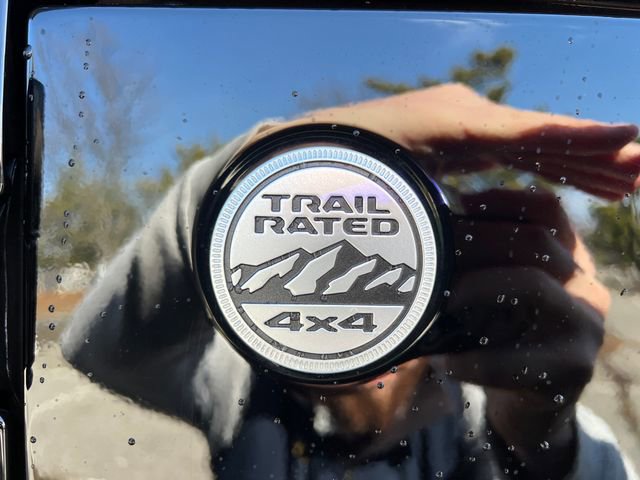 Used 2024 Jeep Wrangler Sahara w/ Technology Group AWD/4WD image 40