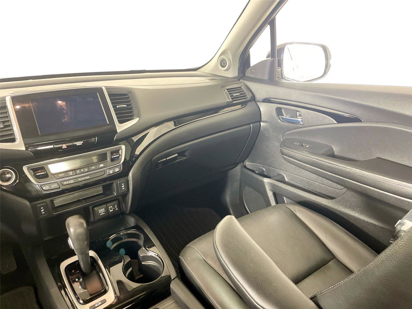 Used 2017 Honda Ridgeline RTL-E image 25