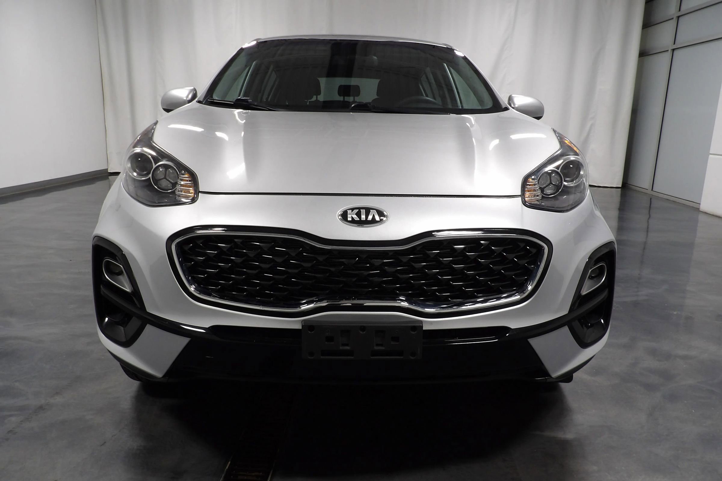 Used 2021 Kia Sportage LX AWD/4WD image 3