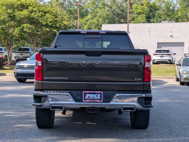 Used 2023 Chevrolet Silverado 1500 LTZ w/ LTZ Premium Package AWD/4WD image 7