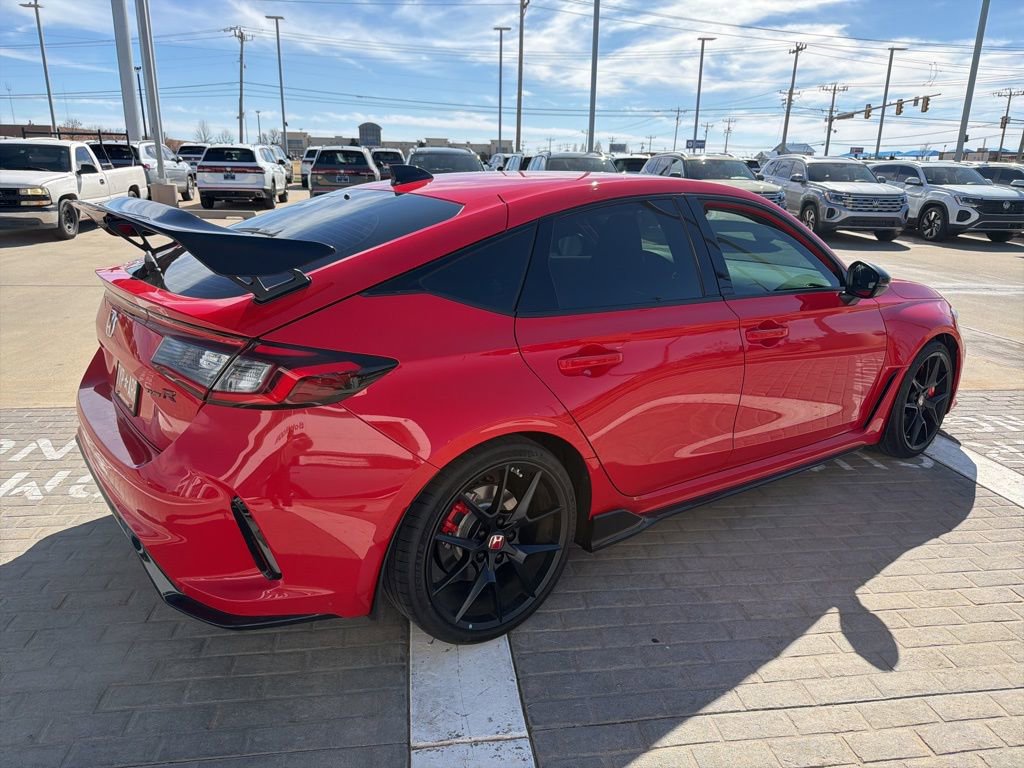 Used 2025 Honda Civic Type R image 5