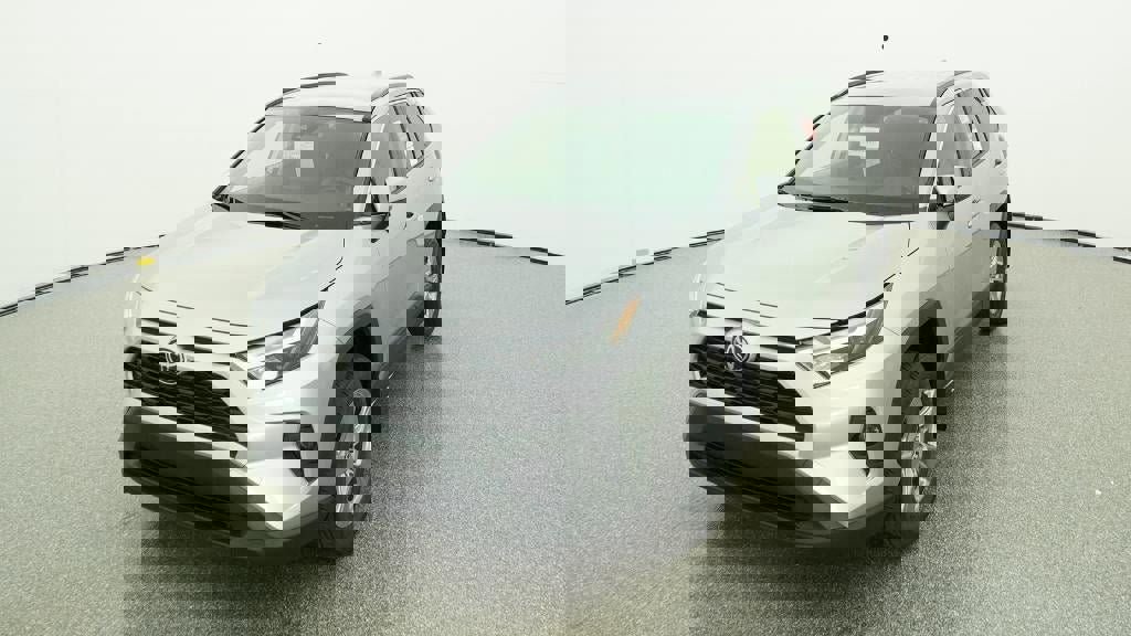 New 2025 Toyota RAV4 XLE image 16