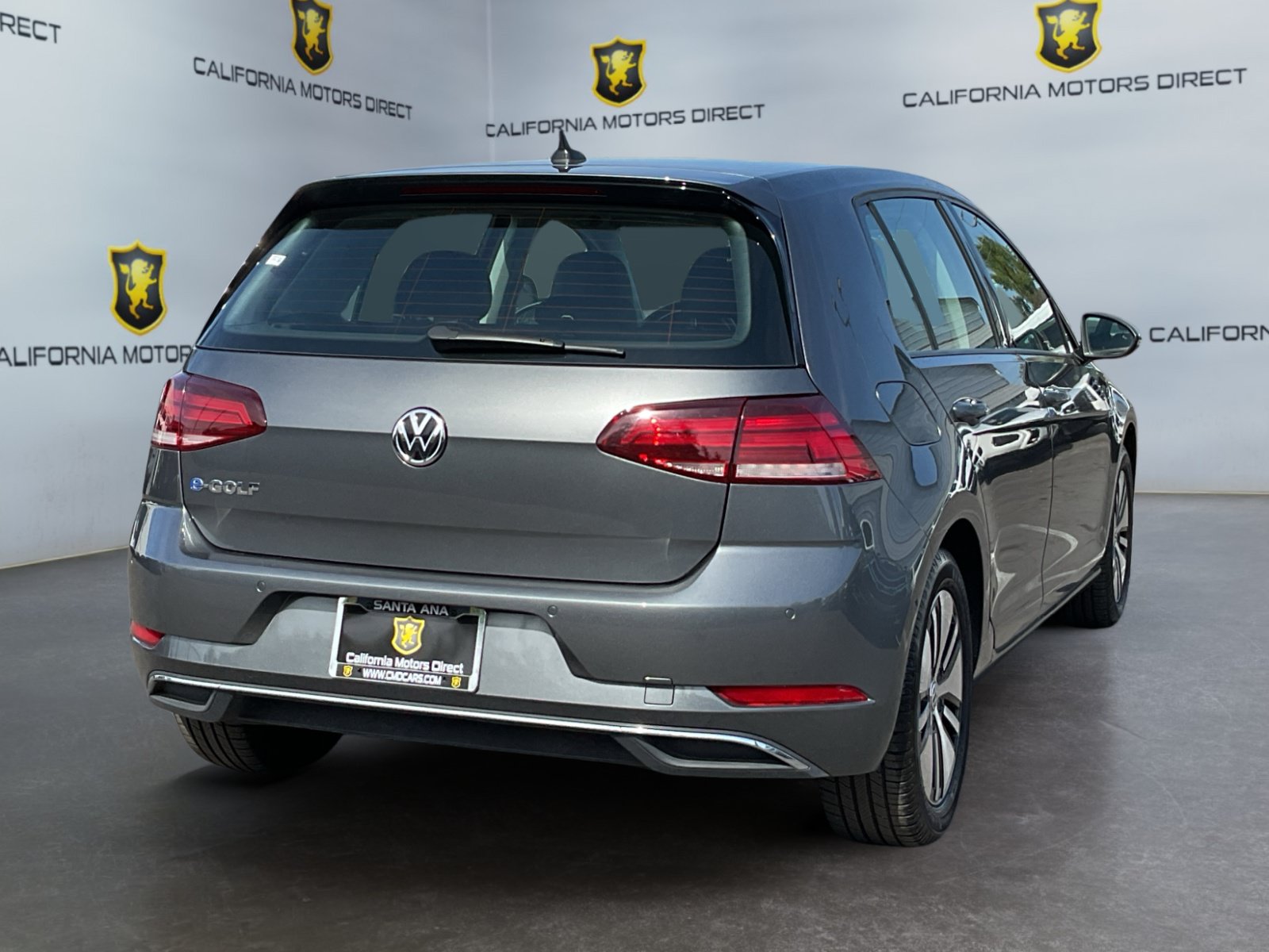 Used 2019 Volkswagen e-Golf SEL Premium FWD image 5