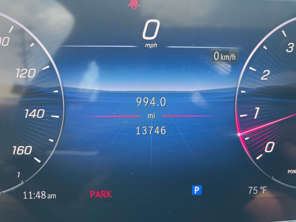 Used 2025 Mercedes-Benz C 300 Sedan image 24