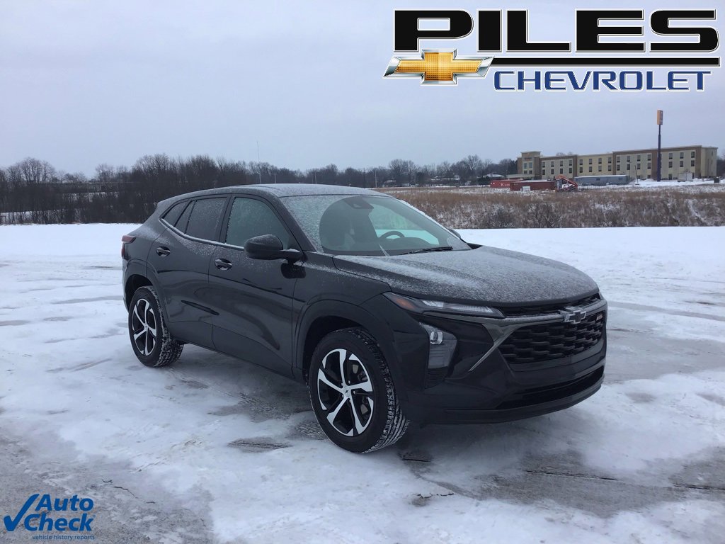 Used 2024 Chevrolet Trax RS w/ Driver Confidence Package