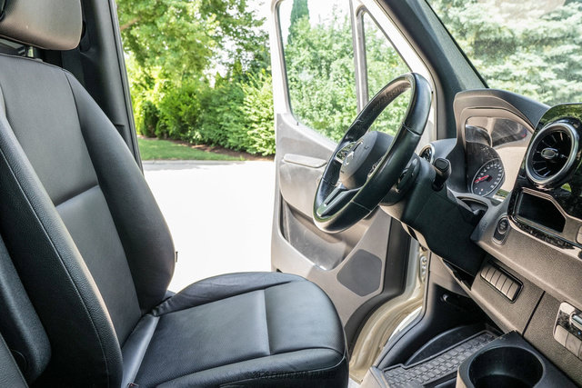 Used 2023 Mercedes-Benz Sprinter 2500 image 52