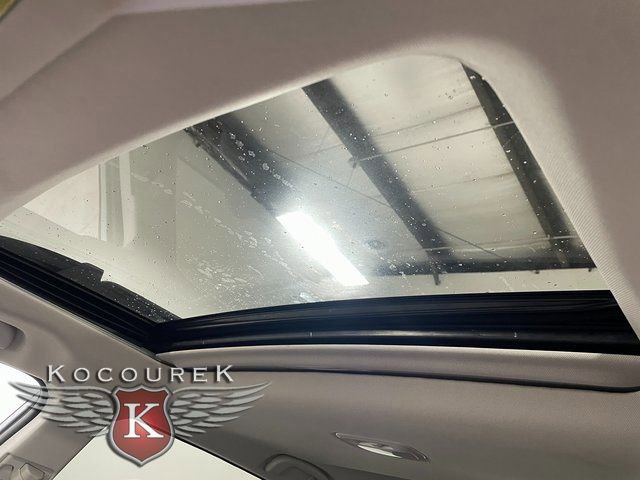 Used 2025 Subaru Outback Premium image 20