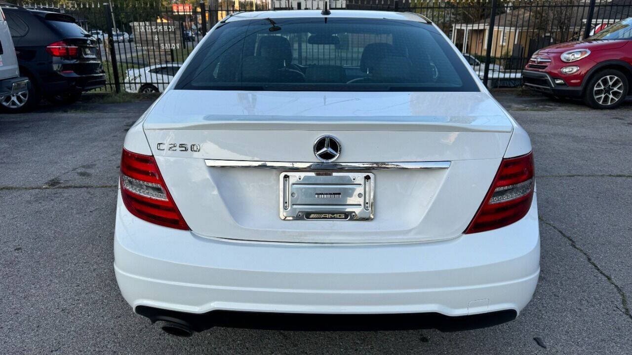 Used 2013 Mercedes-Benz C 250 Sedan image 7