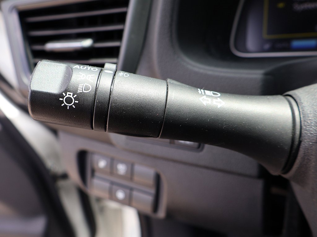 Used 2018 Nissan Leaf SV w/ SV Technology Package image 40