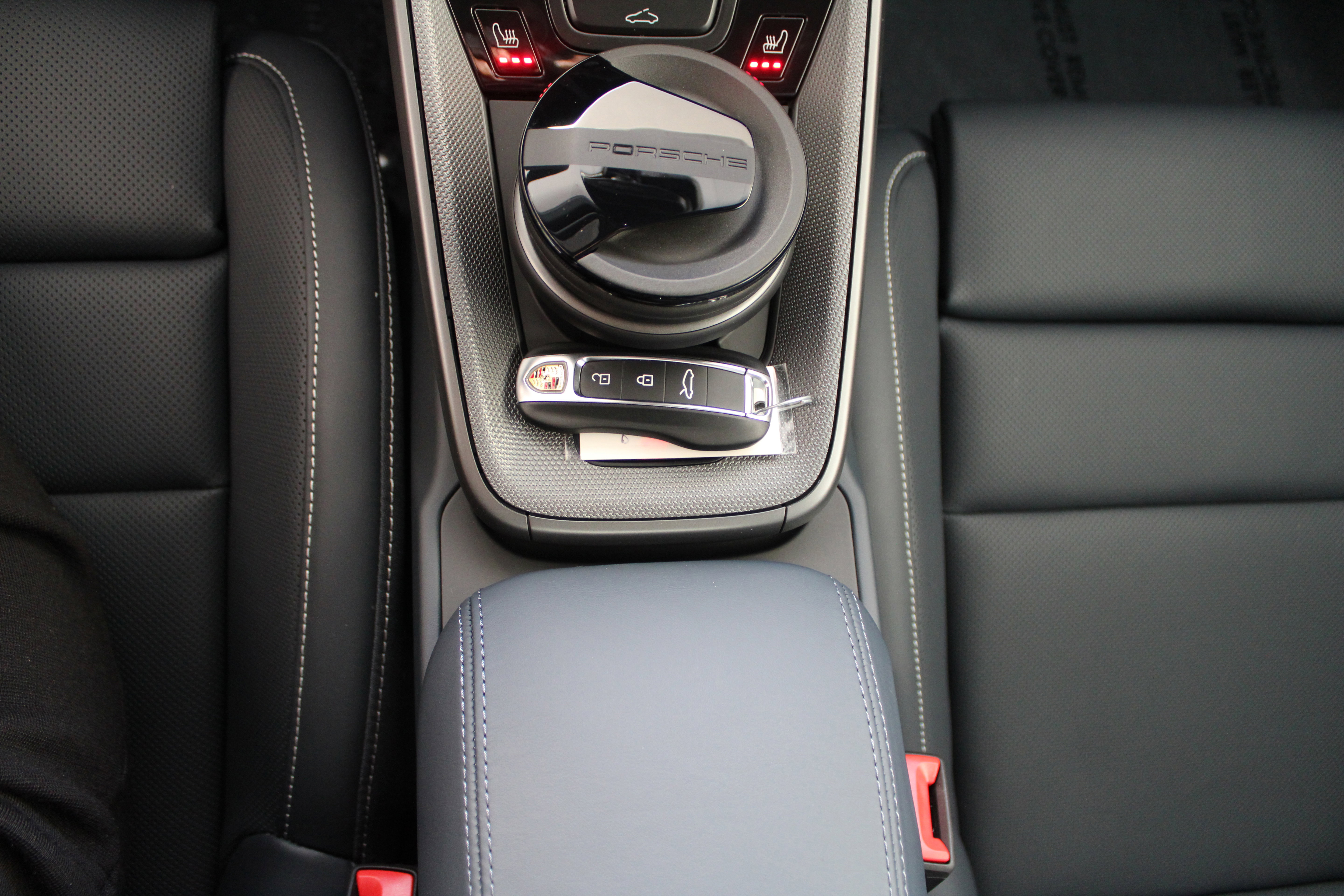 New 2026 Porsche 911 Carrera 4S image 23