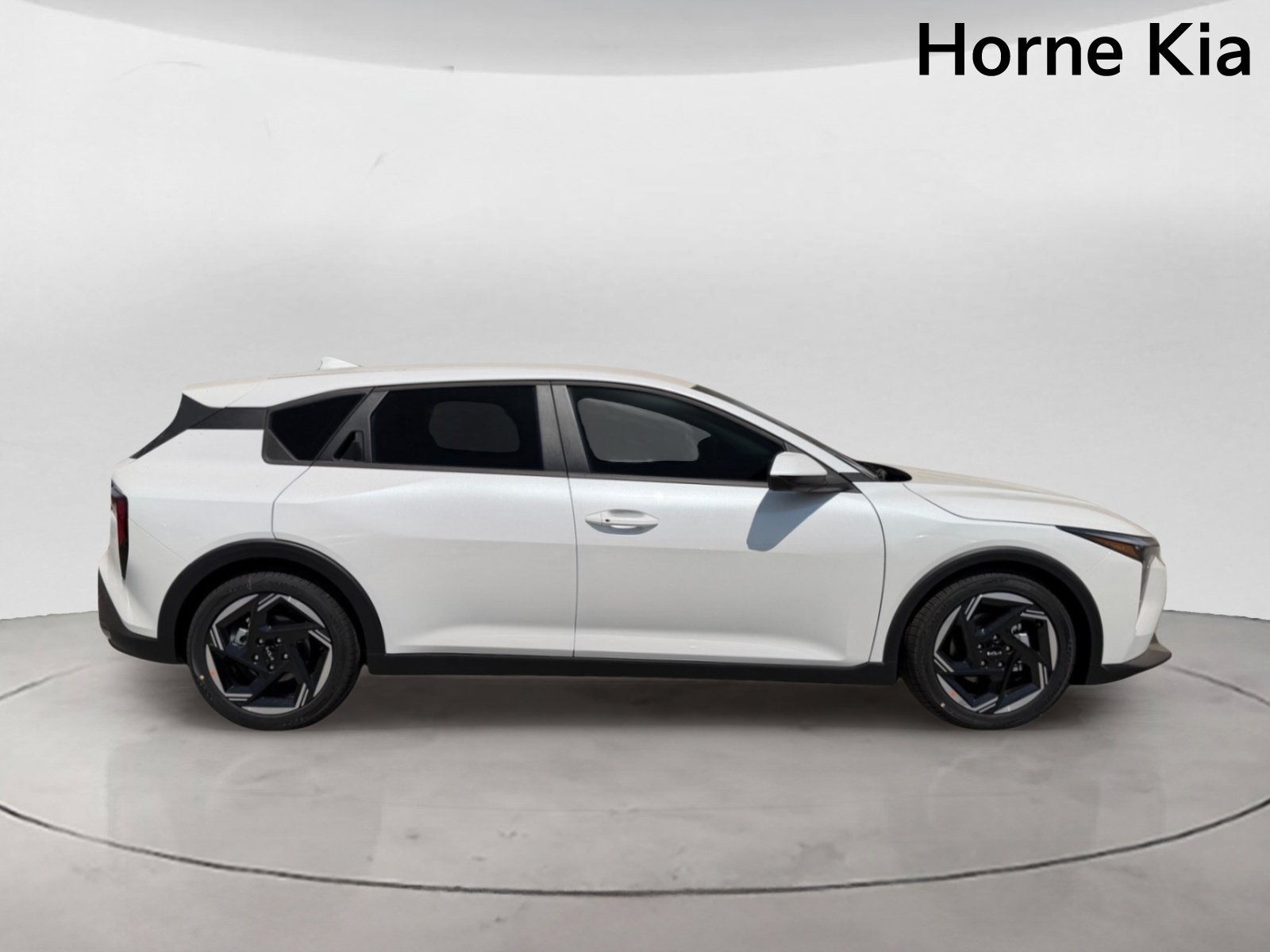 New 2026 Kia K4 GT-Line Turbo FWD image 3