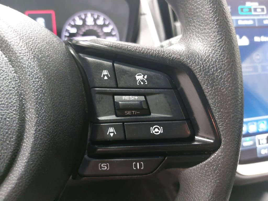 Used 2024 Subaru Crosstrek 2.0i Premium image 17