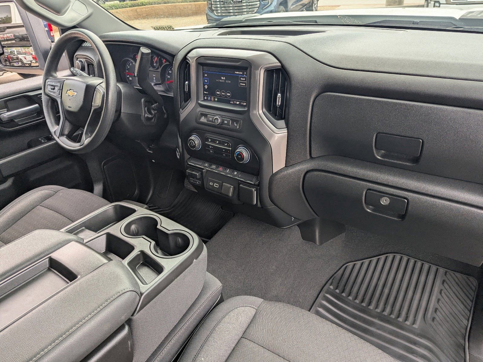 Used 2025 Chevrolet Silverado 2500 Custom w/ Custom Convenience Package image 13