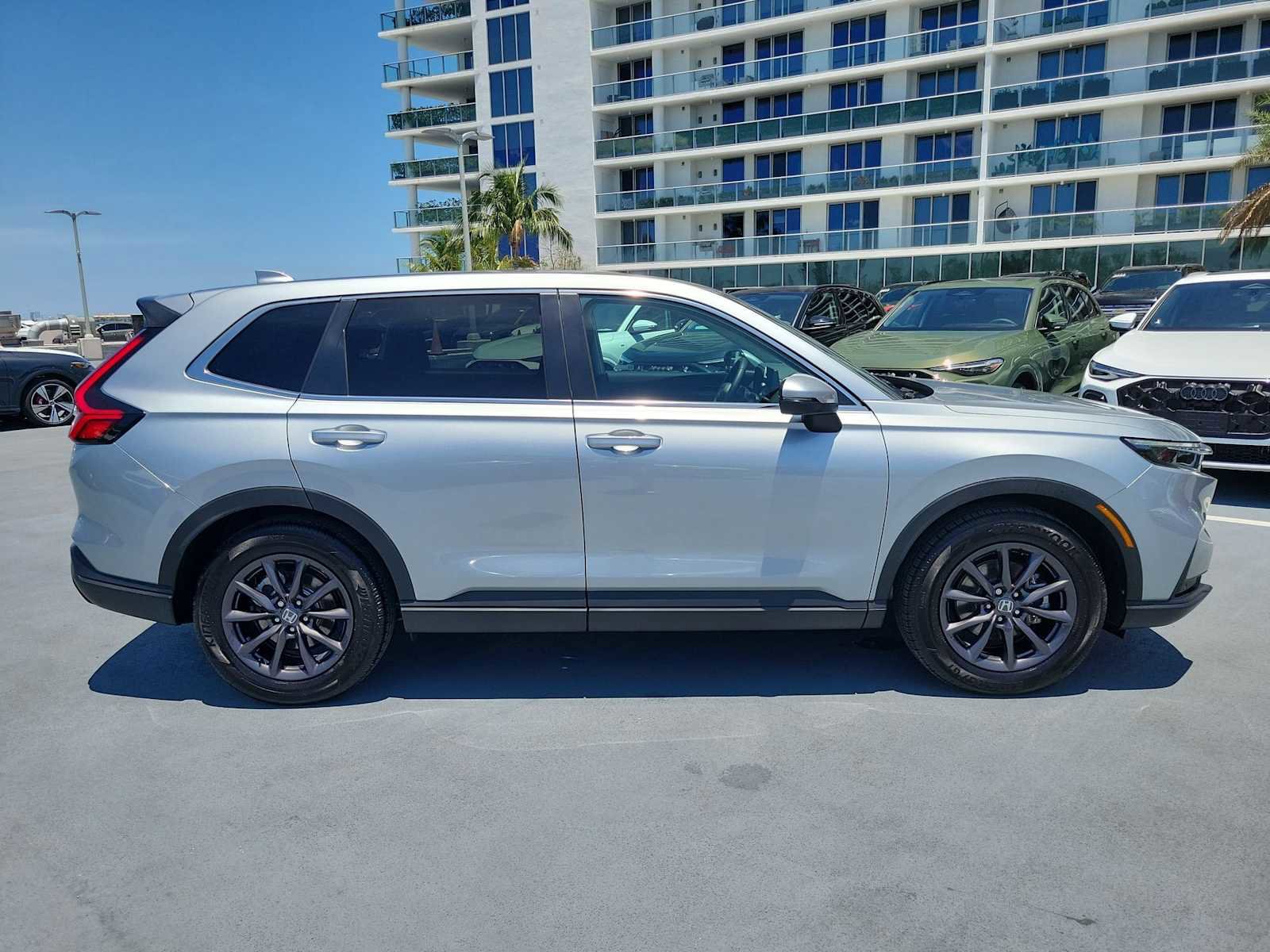 Used 2026 Honda CR-V EX-L image 7