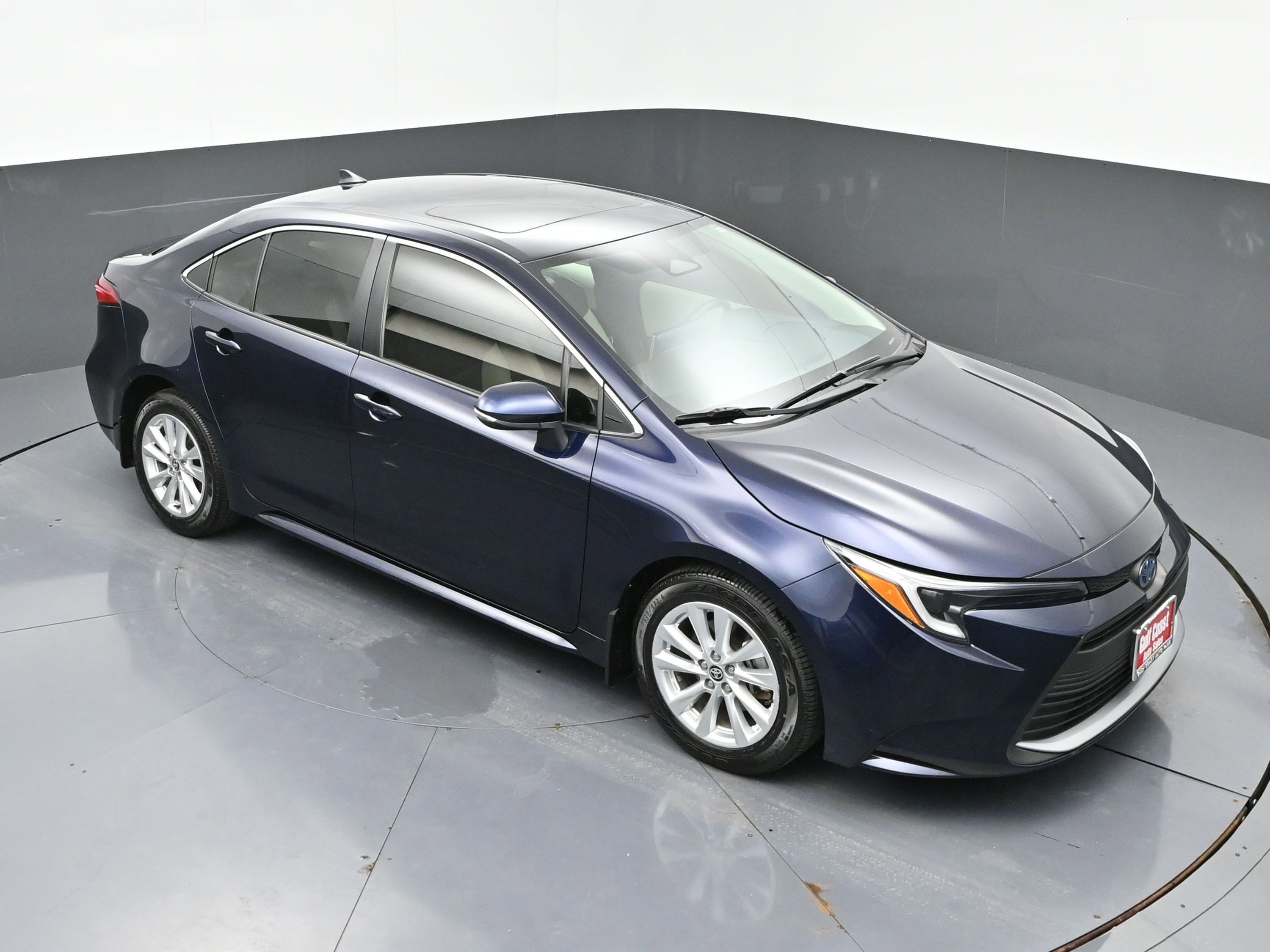 Certified 2024 Toyota Corolla XLE image 37