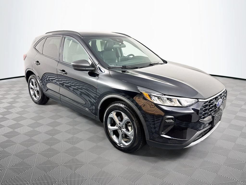 Used 2025 Ford Escape ST-Line
