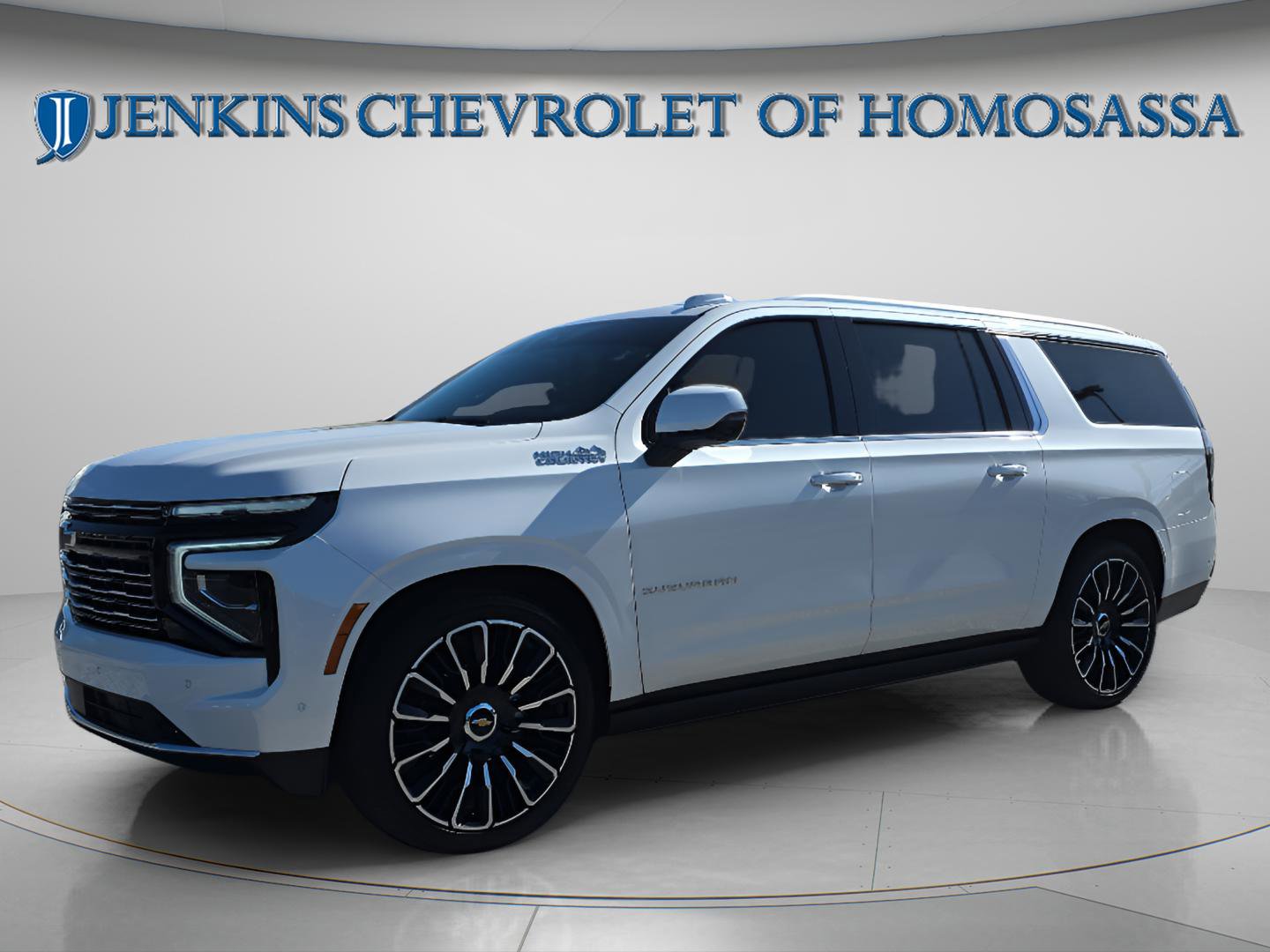 Used 2025 Chevrolet Suburban High Country image 7