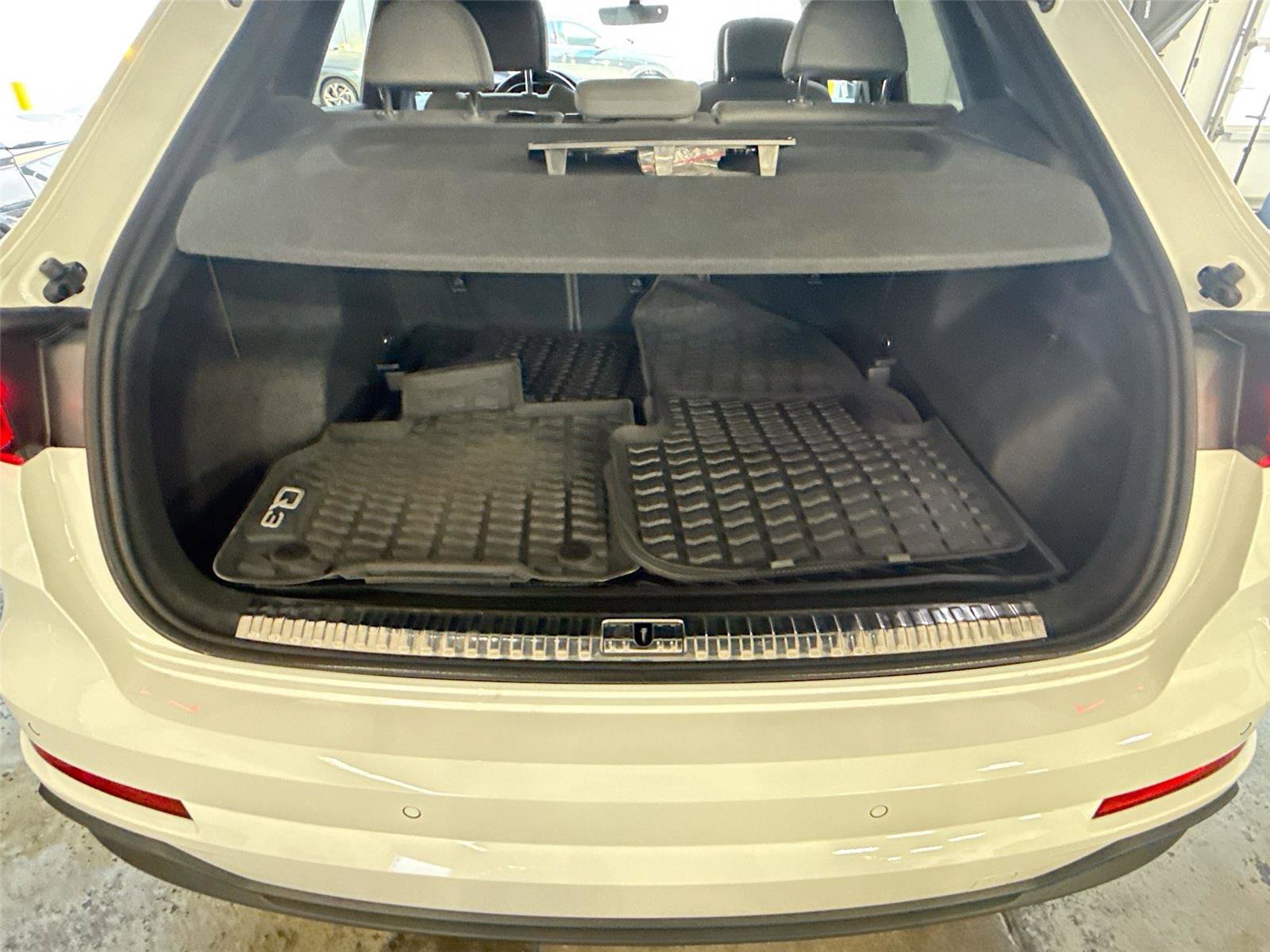 Certified 2024 Audi Q3 2.0T Premium Plus AWD/4WD image 28