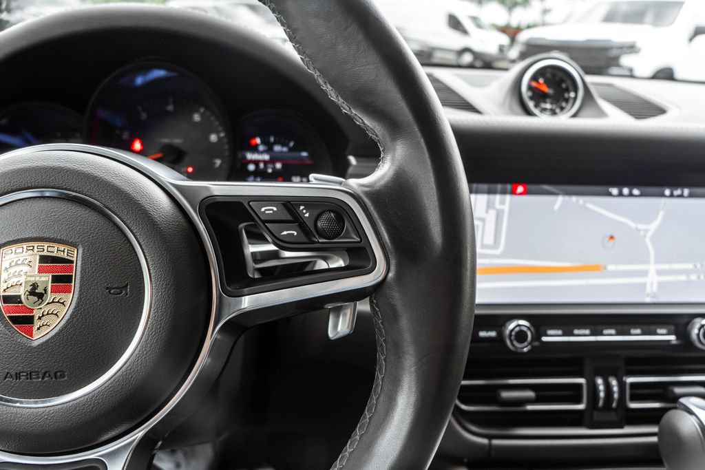 Used 2021 Porsche Macan GTS AWD/4WD image 25
