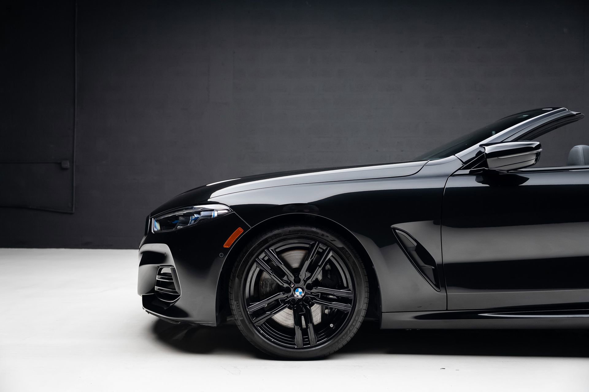 Used 2023 BMW M850i xDrive Convertible w/ M Sport Professional Package image 20