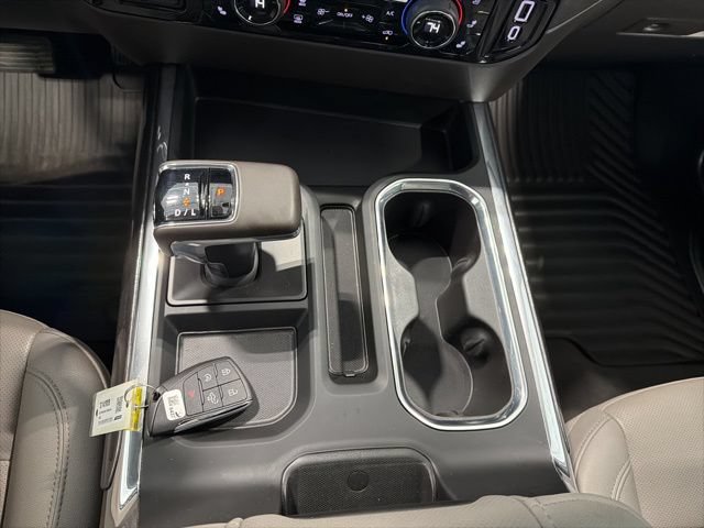 Used 2024 Chevrolet Silverado 1500 LTZ w/ LTZ Convenience Package II AWD/4WD image 17