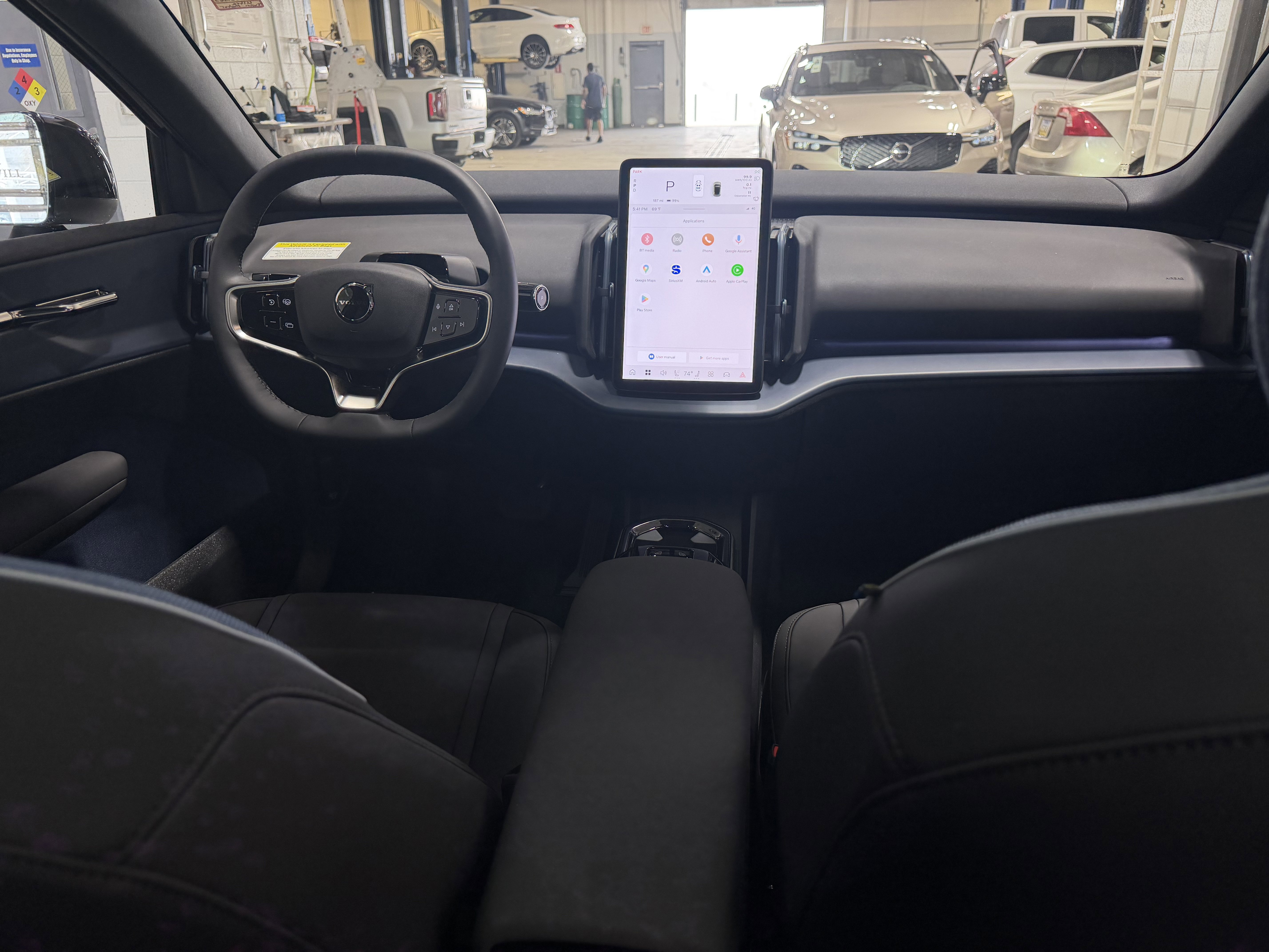 New 2026 Volvo EX30 Cross Country Ultra w/ Protection Package Premier image 26