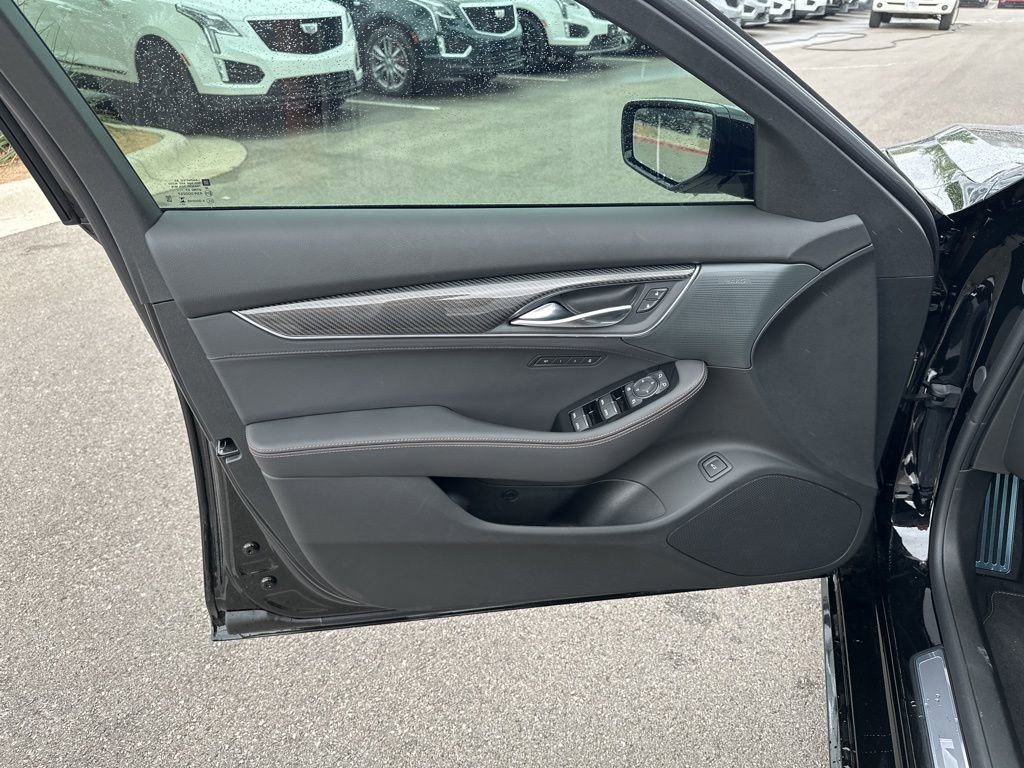 New 2026 Cadillac CT5 V image 25