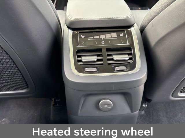 Certified 2023 Volvo XC90 T8 Plus w/ Protection Package Premier image 18