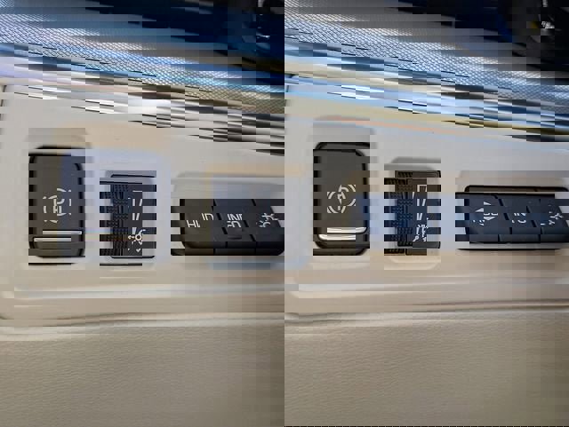 New 2026 Cadillac XT5 Premium Luxury w/ LPO, Floor Liner Package image 26