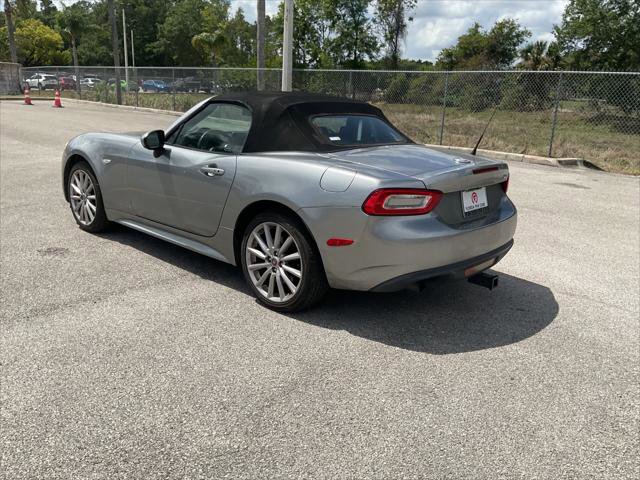 Used 2017 FIAT 124 Spider Lusso image 13