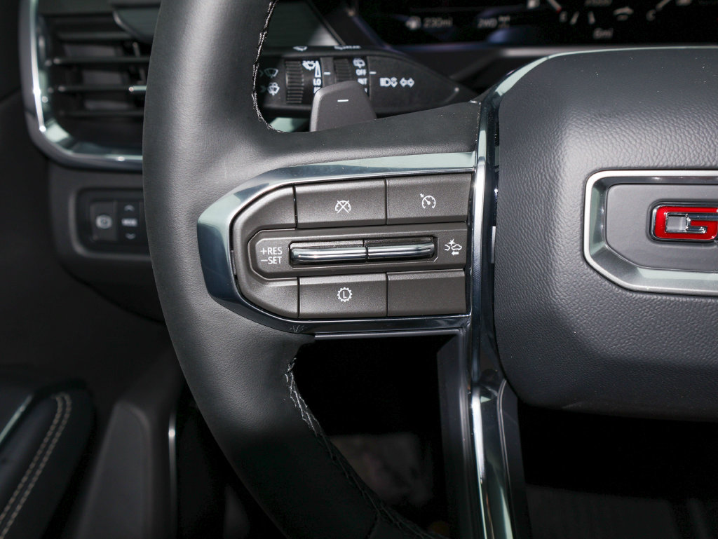 New 2027 GMC Acadia Elevation w/ Elevation Premium Package AWD/4WD image 27
