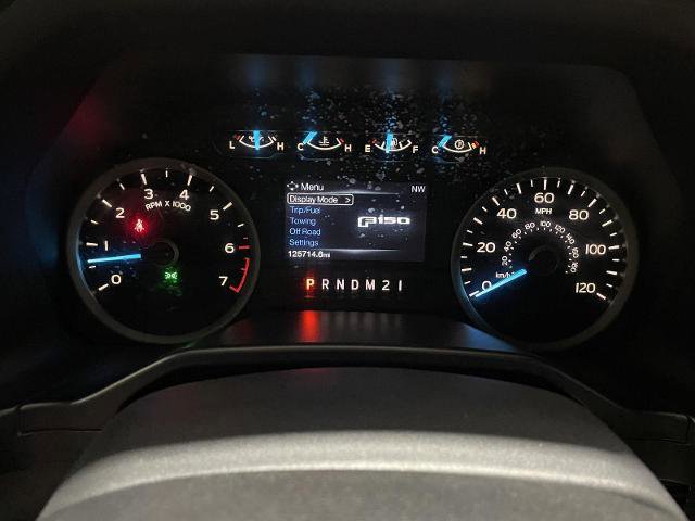 Certified 2016 Ford F150 XLT w/ Equipment Group 301A Mid image 3