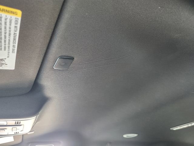 Used 2023 Chevrolet Suburban LT image 20