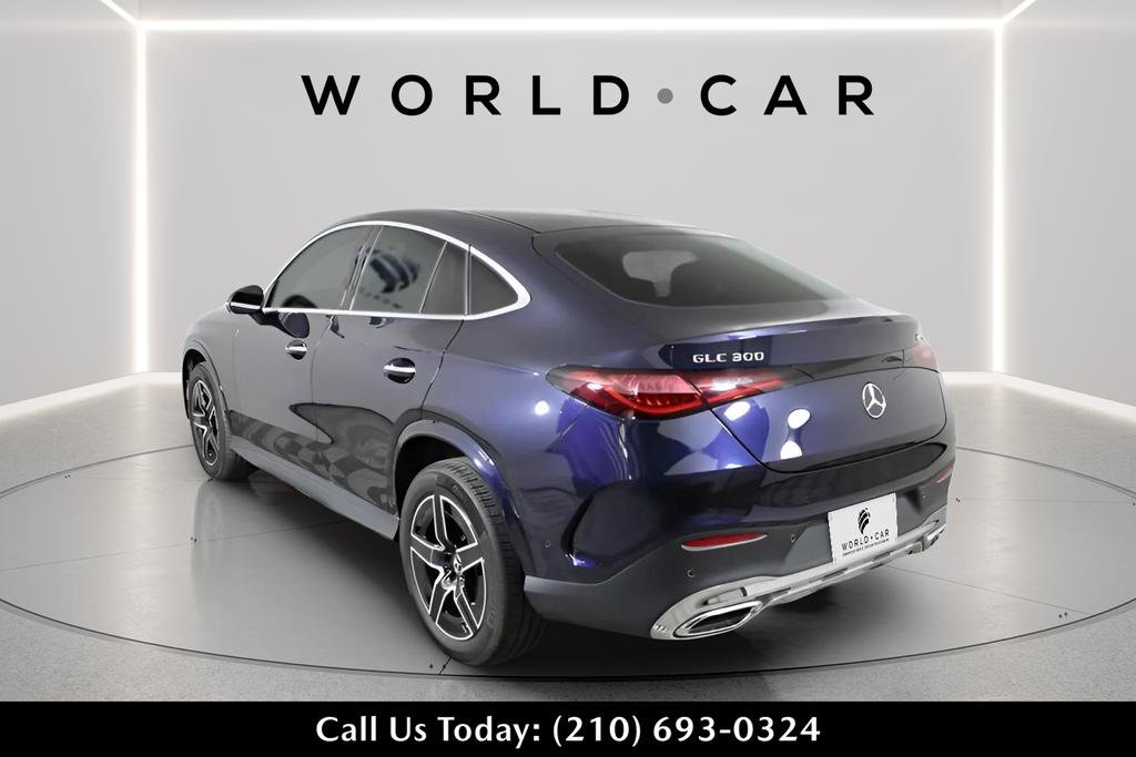 Used 2024 Mercedes-Benz GLC 300 4MATIC image 5
