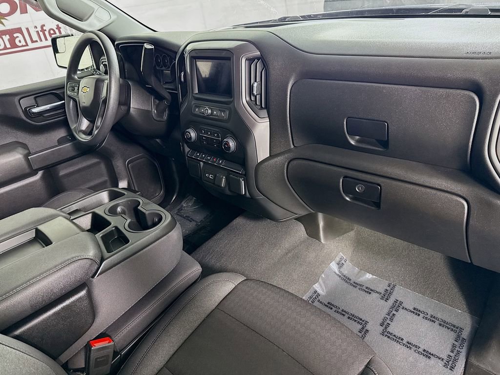 Used 2024 Chevrolet Silverado 1500 Custom AWD/4WD image 29