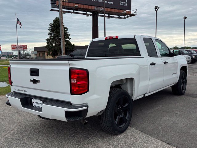Used 2018 Chevrolet Silverado 1500 Custom w/ Custom Convenience Package AWD/4WD image 35