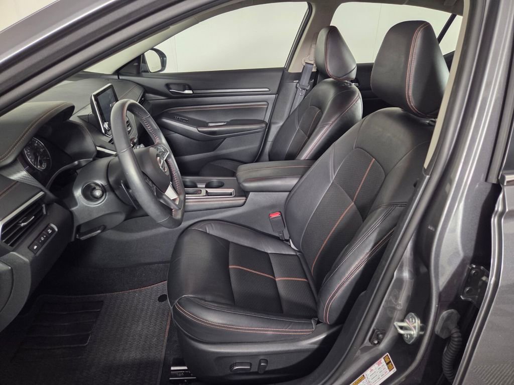 Used 2022 Nissan Altima 2.5 SR image 11