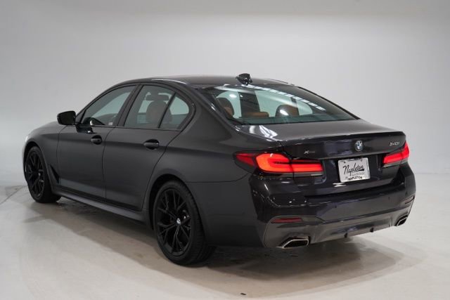 Used 2023 BMW 540i xDrive w/ M Sport Package image 5