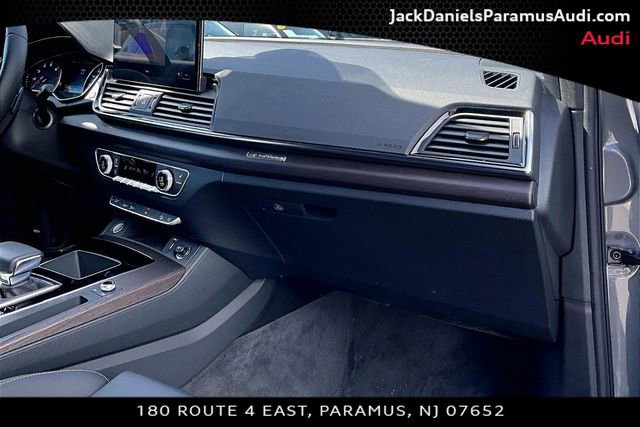 Certified 2023 Audi Q5 2.0T Premium w/ Convenience Package image 14
