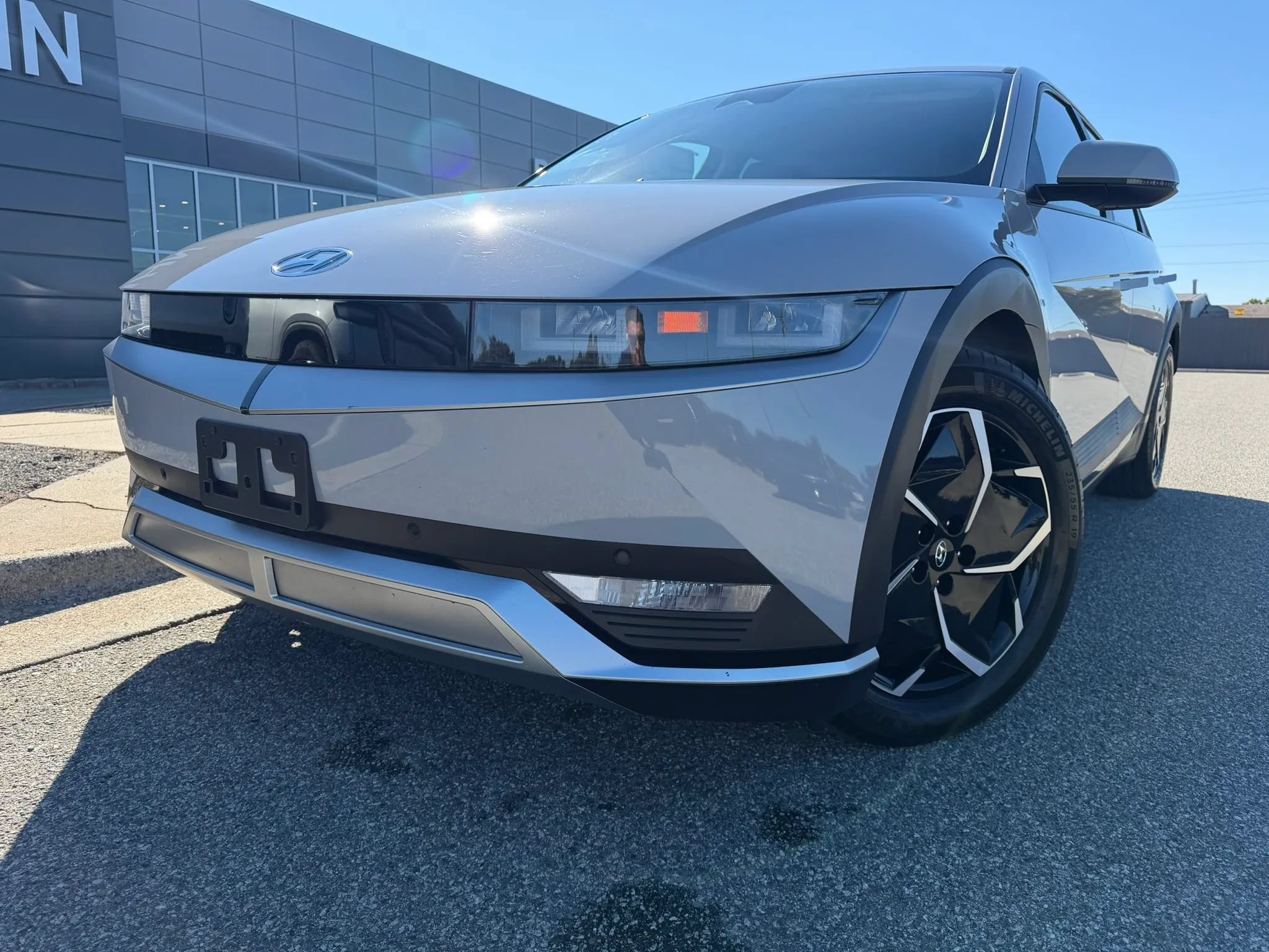 Used 2023 Hyundai Ioniq 5 SEL w/ Cargo Package AWD/4WD image 1