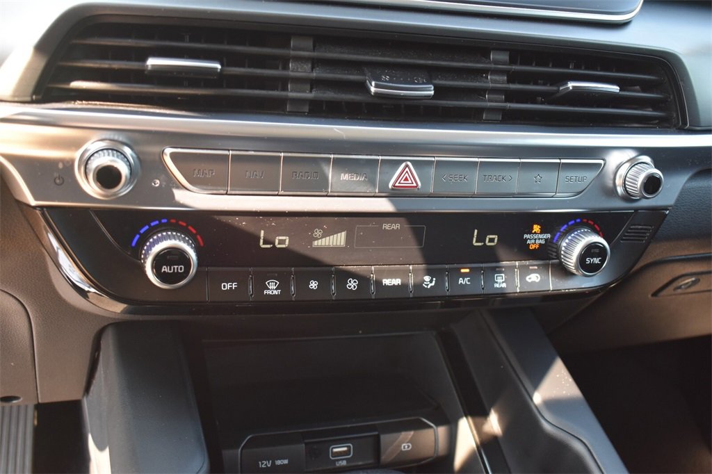 Used 2022 Kia Telluride LX image 30