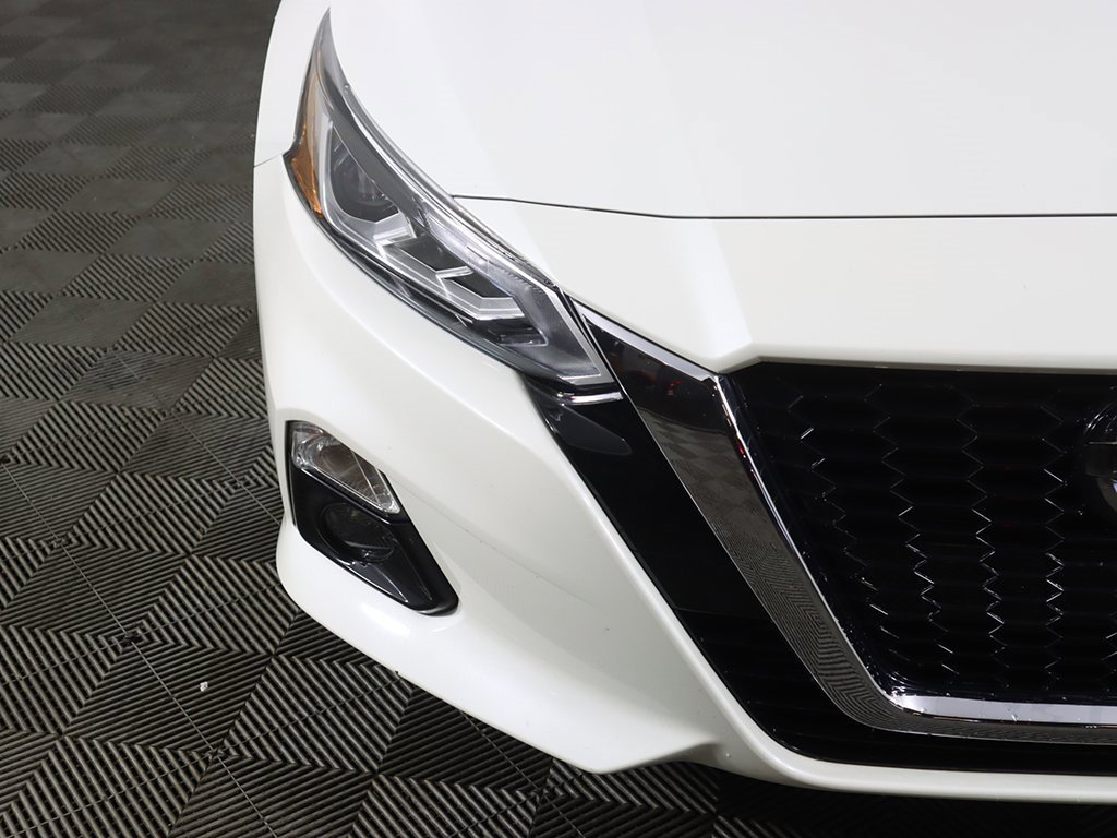 Used 2020 Nissan Altima 2.0 Platinum image 13