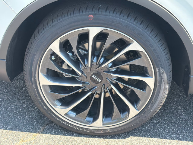 New 2026 Lincoln Aviator Reserve AWD/4WD image 18