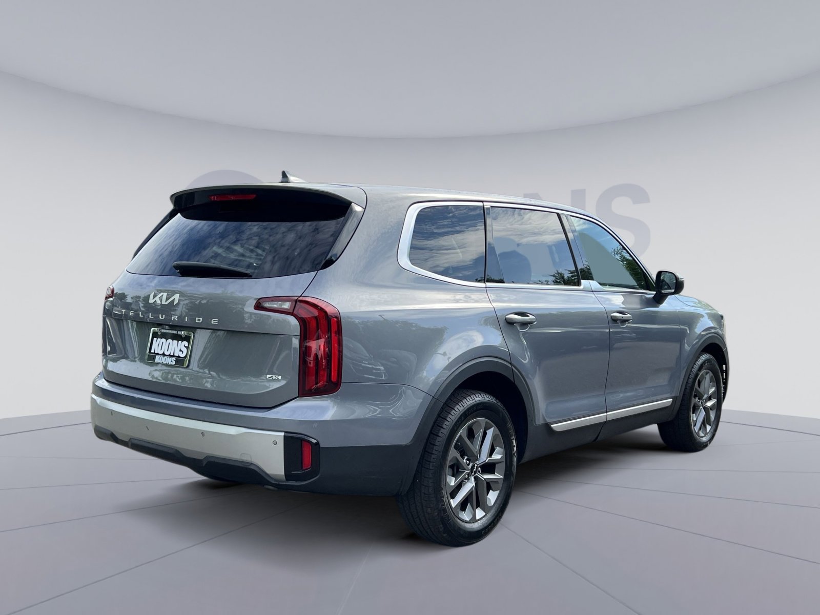 Used 2023 Kia Telluride LX image 16