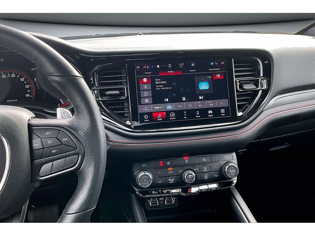 Certified 2025 Dodge Durango GT image 7