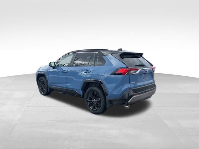 Used 2024 Toyota RAV4 XSE w/ Weather Package image 4