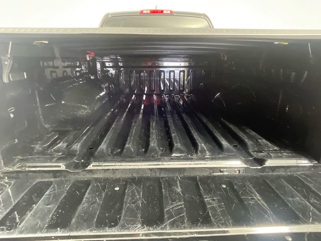 Used 2025 Nissan Frontier SV RWD image 24